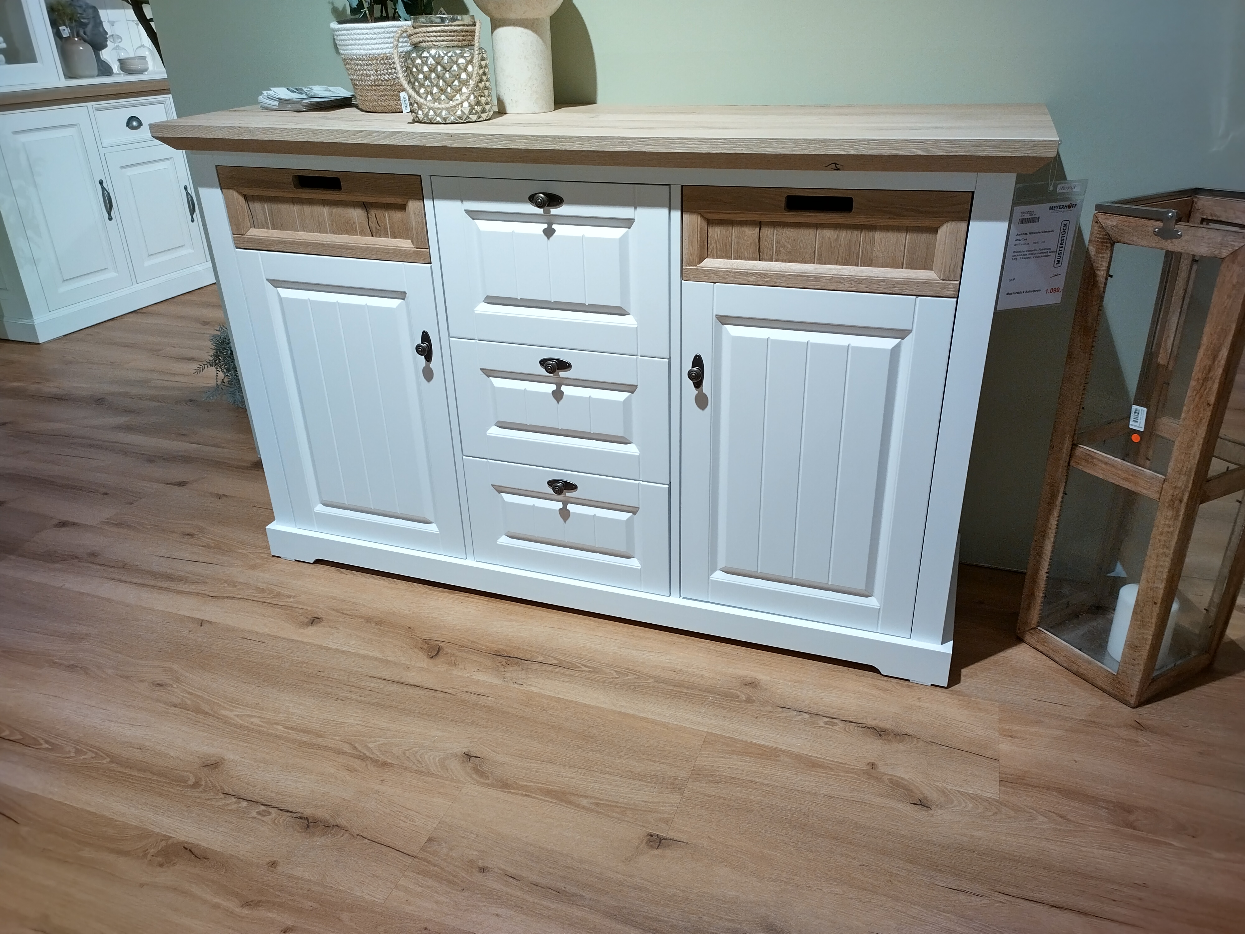 Anrichte, Wildeiche teilmassiv - KS23 Tyra