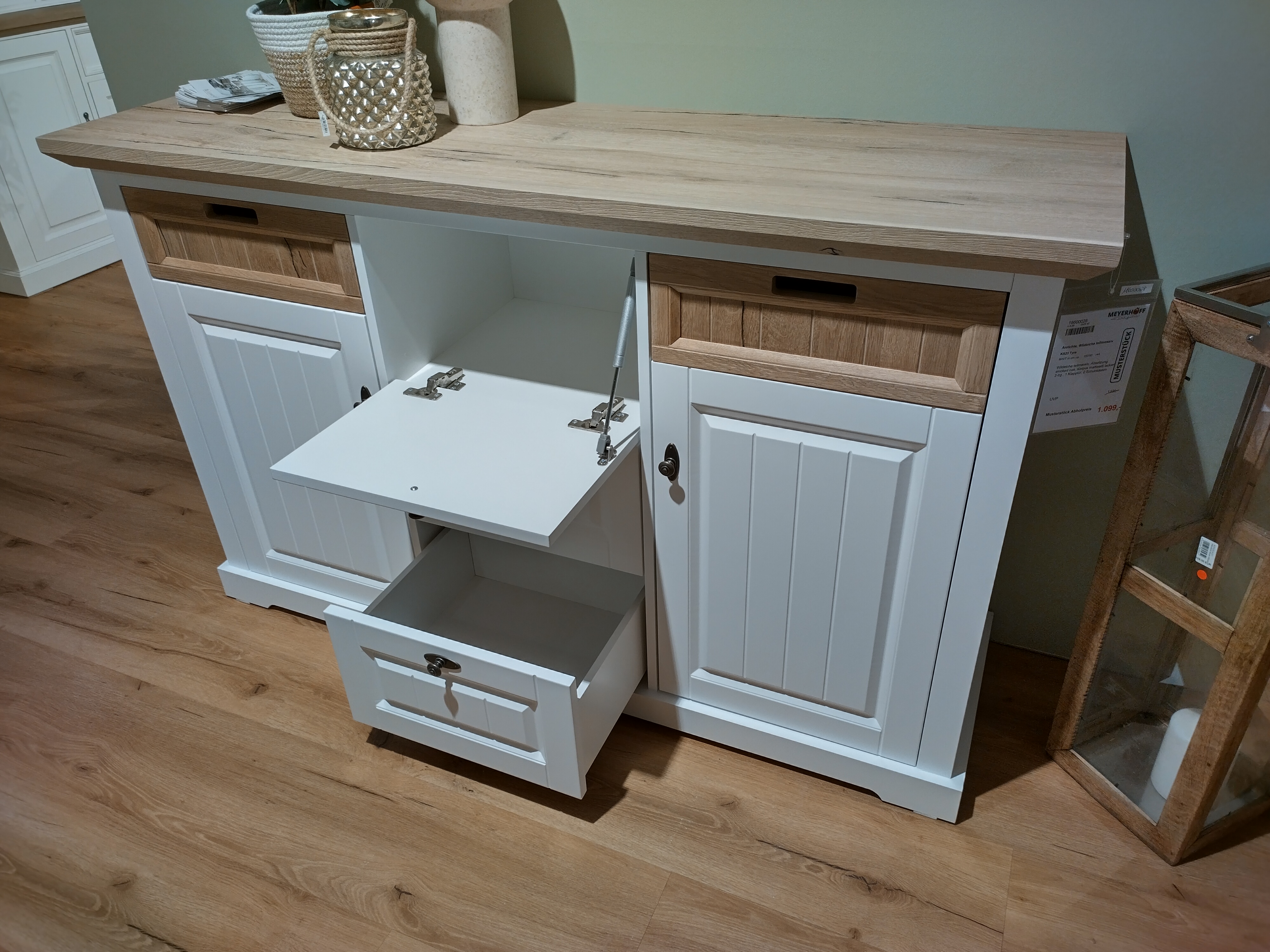 Anrichte, Wildeiche teilmassiv - KS23 Tyra